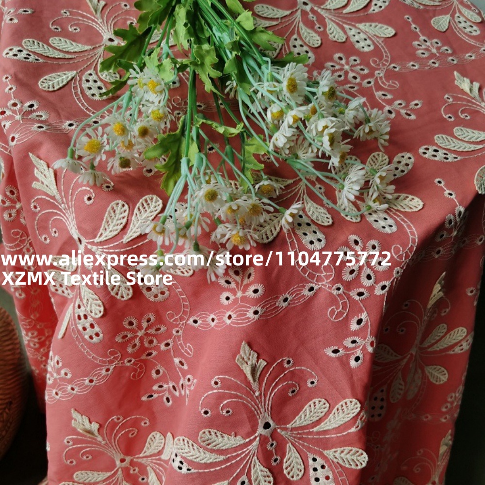 Red Base 3D Floral Embroidery  - Vintage Sewing Textile 评论和价格
